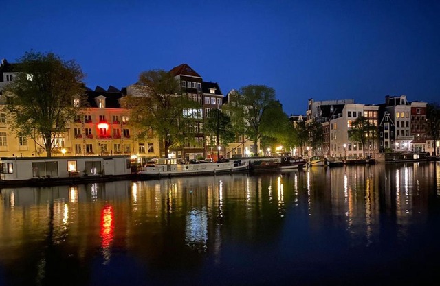 Romantic Boat in the Heart of Amsterdam
