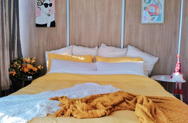 Romantic Bubble House