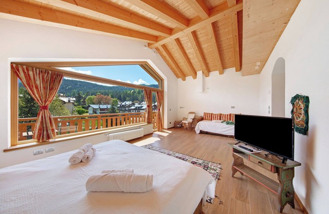 Room '5- Affittacamere Nene Mansarda' with Mountain View, Shared Terrace and Wi-Fi