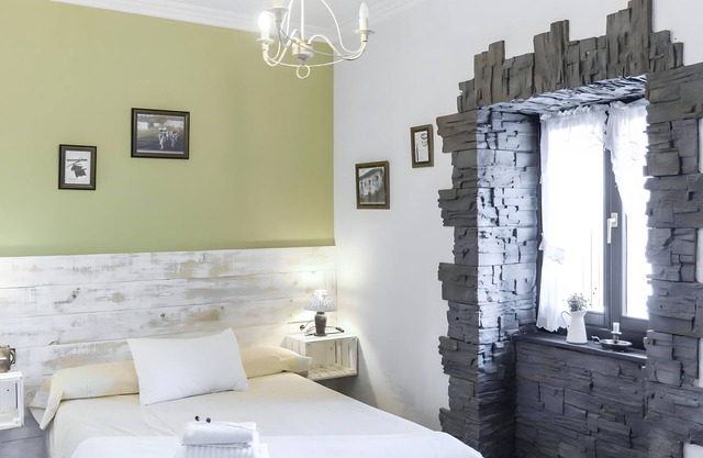 Room 'Doble 3' with Mountain View, Private Garden and Wi-Fi
