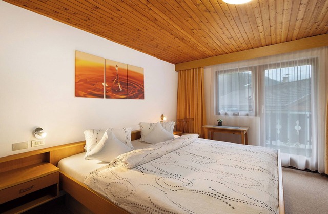 Room 'Ederhof 3' with Mountain View, Shared Terrace and Wi-Fi