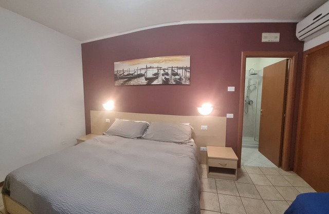 Room in B&B near Venice airport, Venice, HFarm and Jesolo beach.