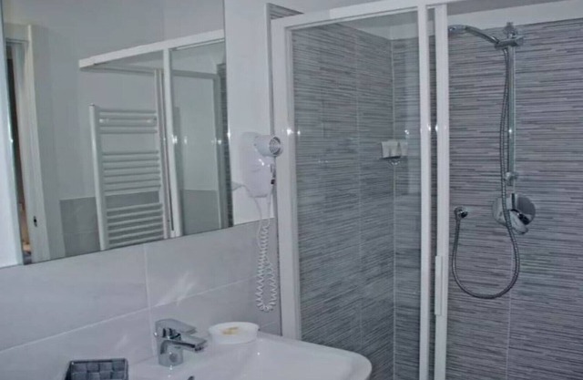 Room Monte Carlo - Bonne Nuit