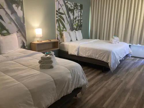 Room private near Disney