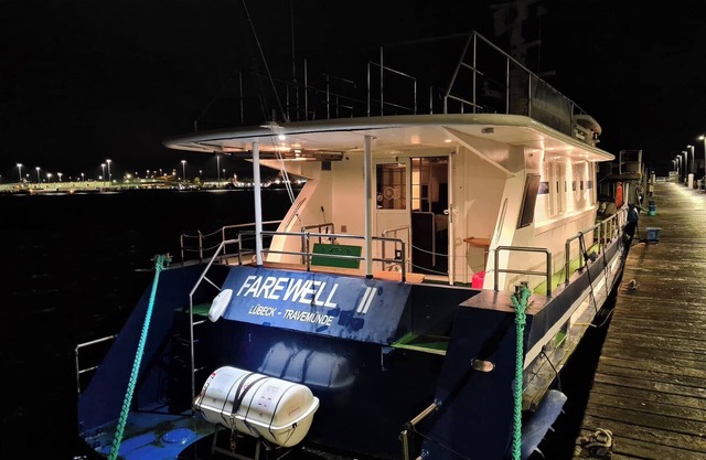 Room with sea view Whilpool ca.40 Sun deck, bathing platform