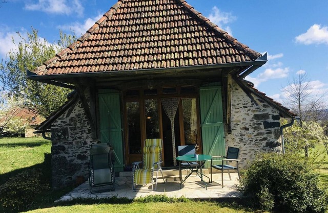 ROSALIE - BANNES - Gîte
