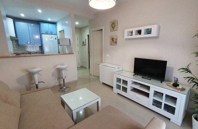 ROTA (Cádiz) 1st line beach, Garage, Wifi, air conditioning, 2 places