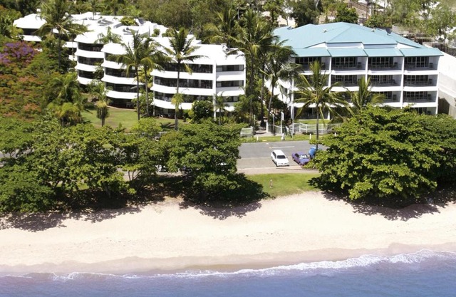 Roydon Beachfront Apartments