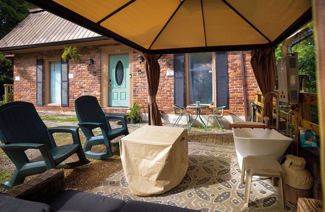 Ruby Falls Cottage nCozy 2-bedroom on lookout mountain with AC, WiFi