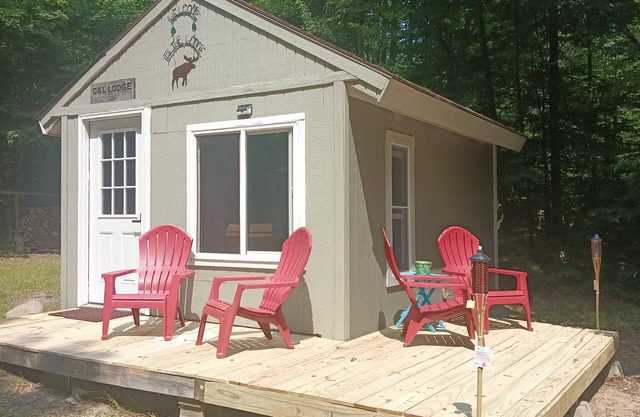 Rustic Cabin on 10 secluded acres