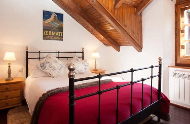 Rustic Chalet with 2 bedrooms - 6 people
