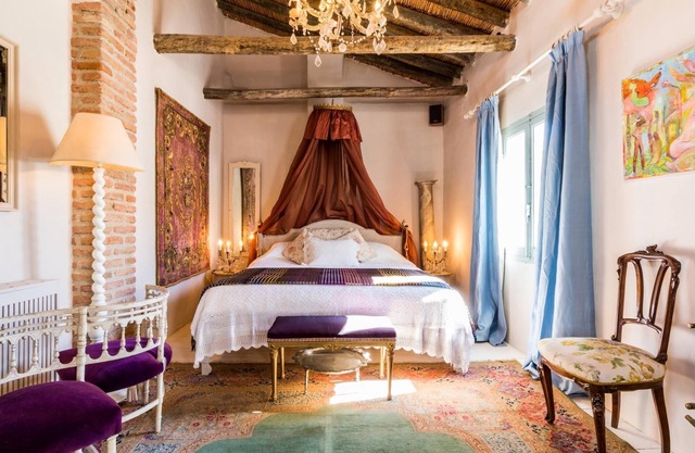 Rustic house free wifi