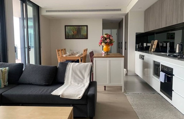 Ryde · In the Middle of Sydney with Beautiful River View