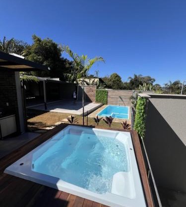 Sítio em confins, com Piscina e hidro aquecida