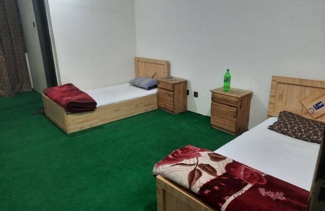 Sada Bahar Inn Hotel