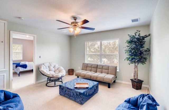 Safe + Cable TV + Crib + Deep Clean Parking