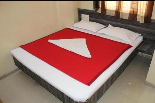 Sai bhagwan budget hotel