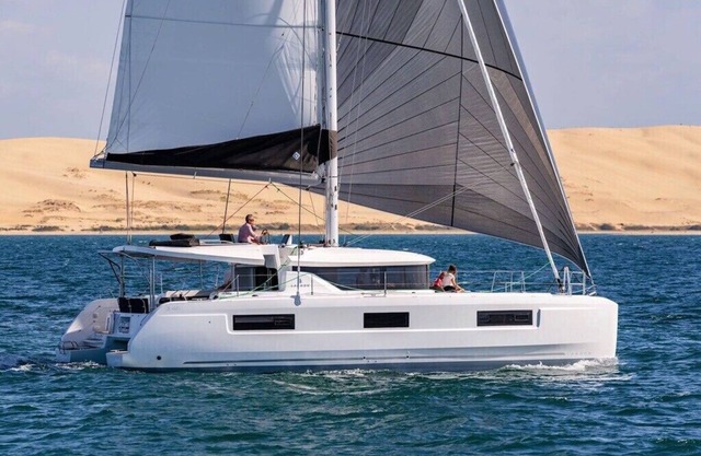 Sail Away in Style: Rent Our Luxurious Lagoon 46 Catamaran for a Dream Vacation