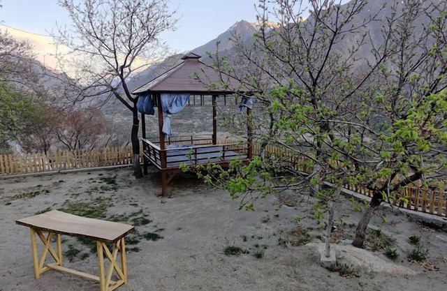 Sakura Lodges Hunza