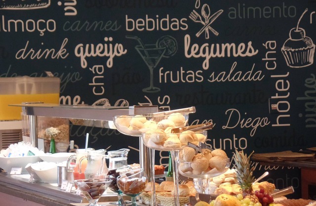 San Diego Express Barro Preto