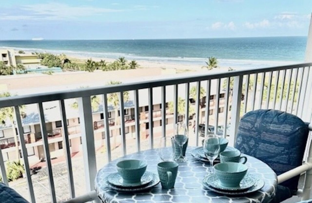 Sandcastles 2 Bedroom North facing balcony! 6th Floor ocean views! Superb!