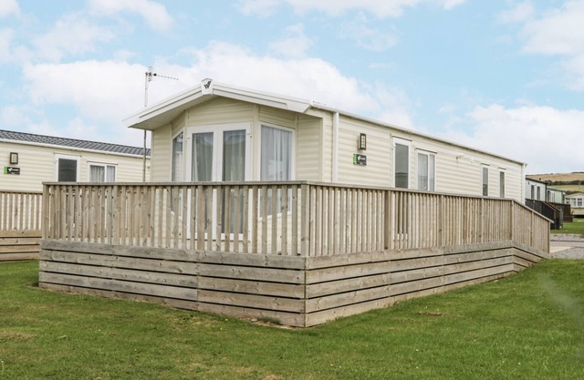 SANDPIPER, pet friendly, country holiday cottage in St Bees
