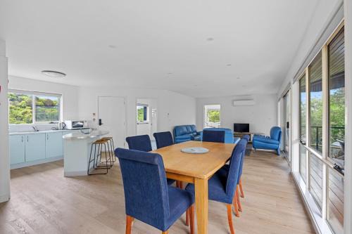 Sandy Point Beach Escape 2 Bedroom Apartment