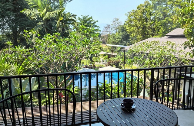 Sannot Riverside Boutique Hotel