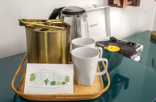 Santiago and Lily Halln