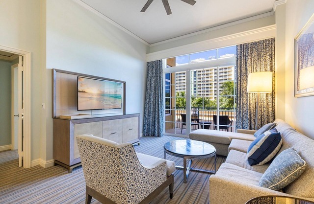 Sapphire by VIAC - Breathtaking 2BR Unit Set @ Ritz Carlton-Biscayne