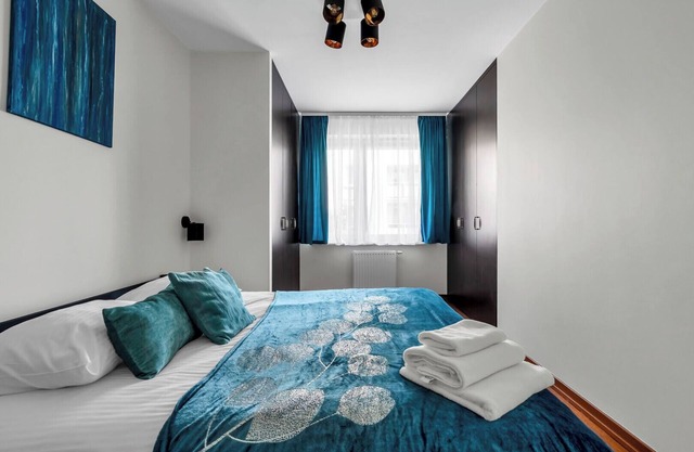 Sapphire Sky Deluxe Apartment