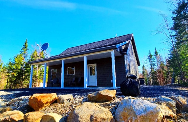 Scammon Ridge Cabin - Secluded - Pet friendly