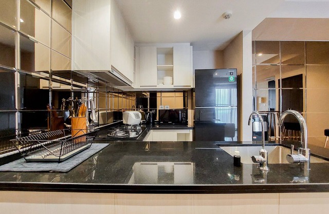 Scenic And Comfortable 2Br Branz Bsd City Apartment