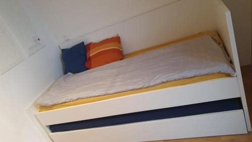 Schönes gesamtes Appartement gegenüber vom Botanischen Garten und nahe S Rathaus Steglitz