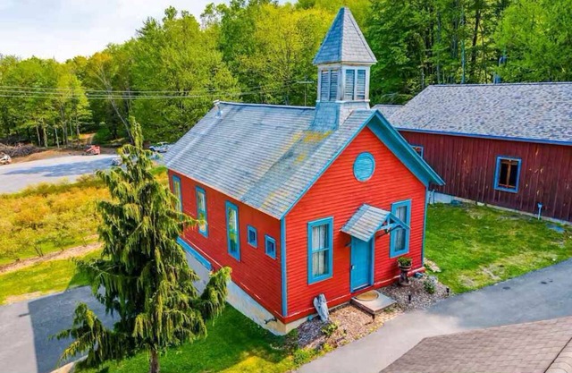 Schoolhouse - Unit B