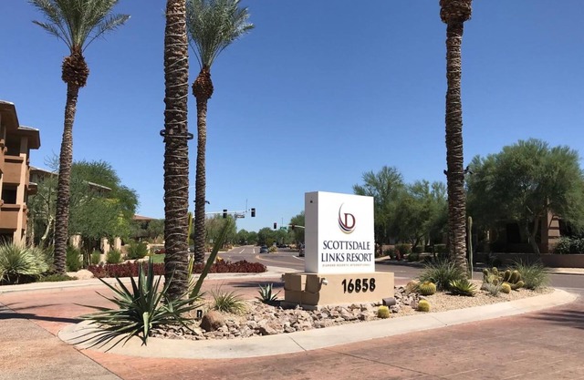 Scottsdale Links Resort, 2br suite, Friday check-in