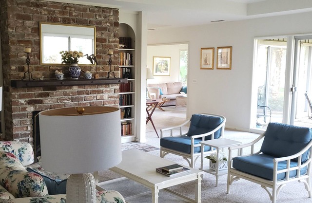 SEA PINES on Beach Lagoon 2nd Row 2 min walk to beach. Additional GUEST HOUSE