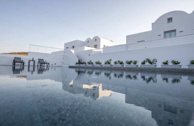 Sea & Sand luxurious sea front Villas, Santorini Greece!