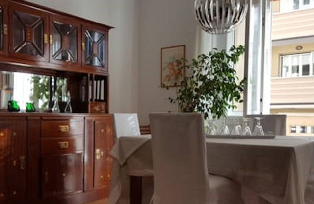 SEA VIEW 2 PRECIOUS APARTMENT