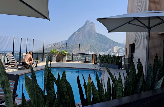 Sea View - Panoramic Terrace, Balcony, Heart of Leblon