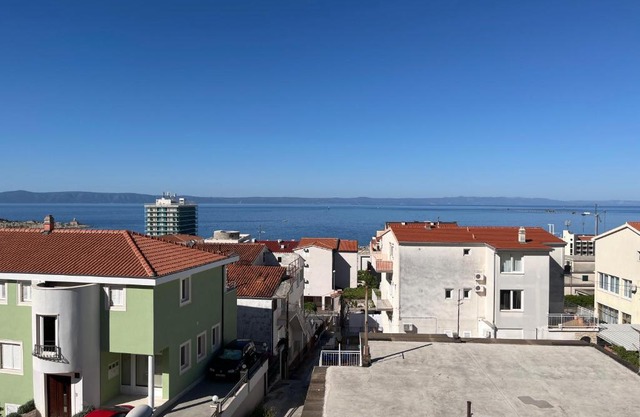 Sea view, peaceful.