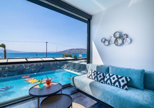 Sea View Serenity Βeachfront & Pool 108