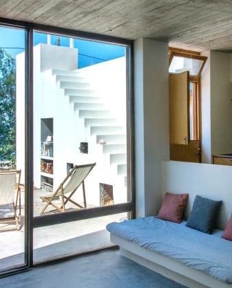 Seafront House in Vathi, Methana