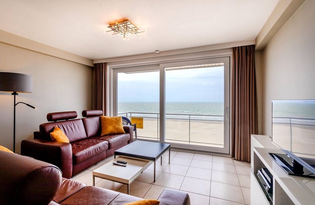 Seaside apartment in Koksijde with terrace