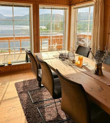 Seaside Cabin With Fjord Views In Skjerstad