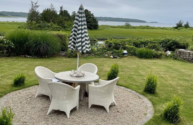 Seaside cottage on Nasketucket Bay