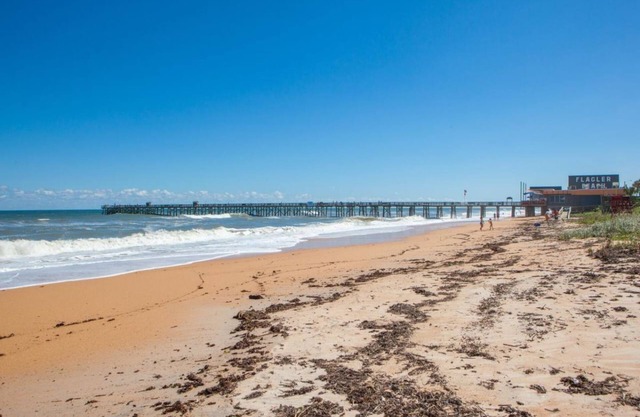 Seaside Getaway! Two Stylish Accommodations with Pool Access!