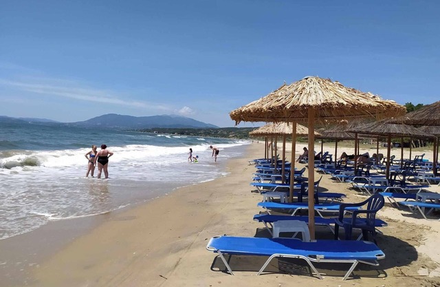 Seaside Holiday Home With Balcony