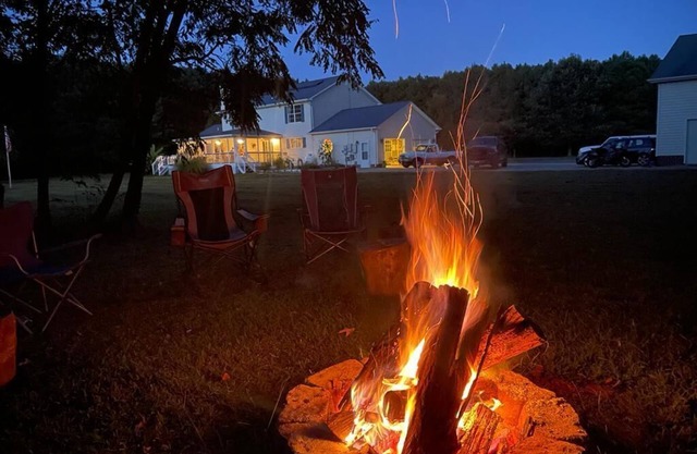 Secluded lake front home in Southern Maryland - Fish, Kayak, Relax