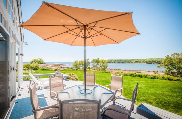 Secluded Oceanfront with Private Beach & Island